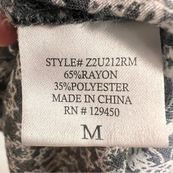 Fred David Grey Blouse Hi Low Hem with front pocket size medium - Picture 7 of 9